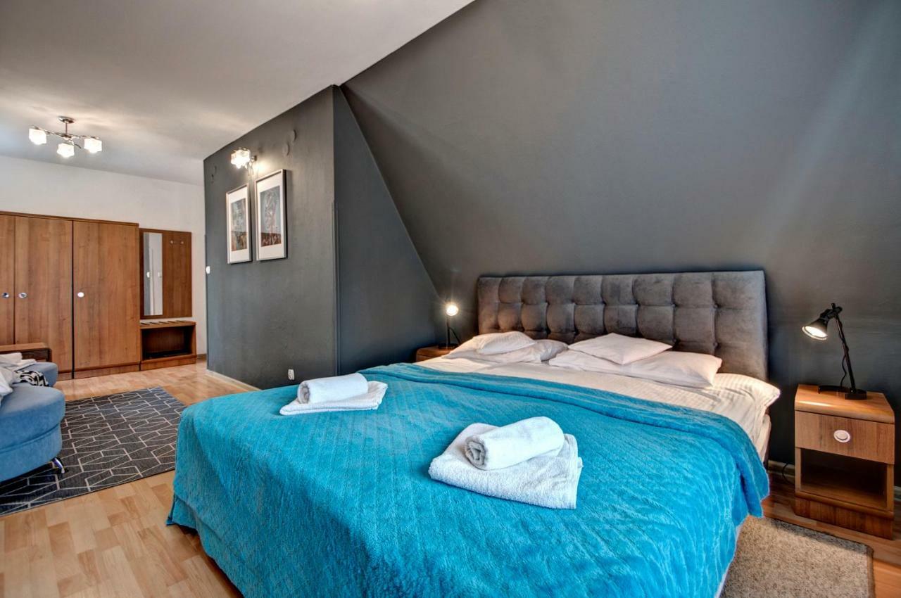 Maura Bed & Breakfast *