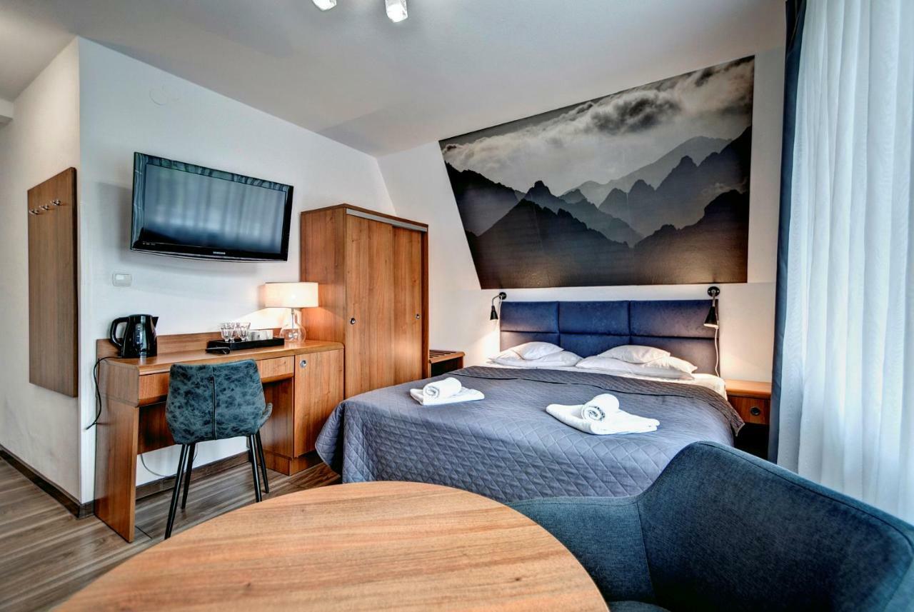 Maura Bed & Breakfast *